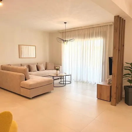 דירה Anesis Living - Almyra נאה קרוואלי